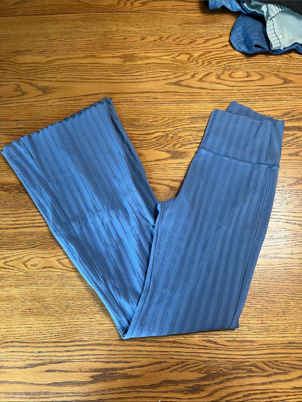 Aerie OG hi rise flare ribbed pants
